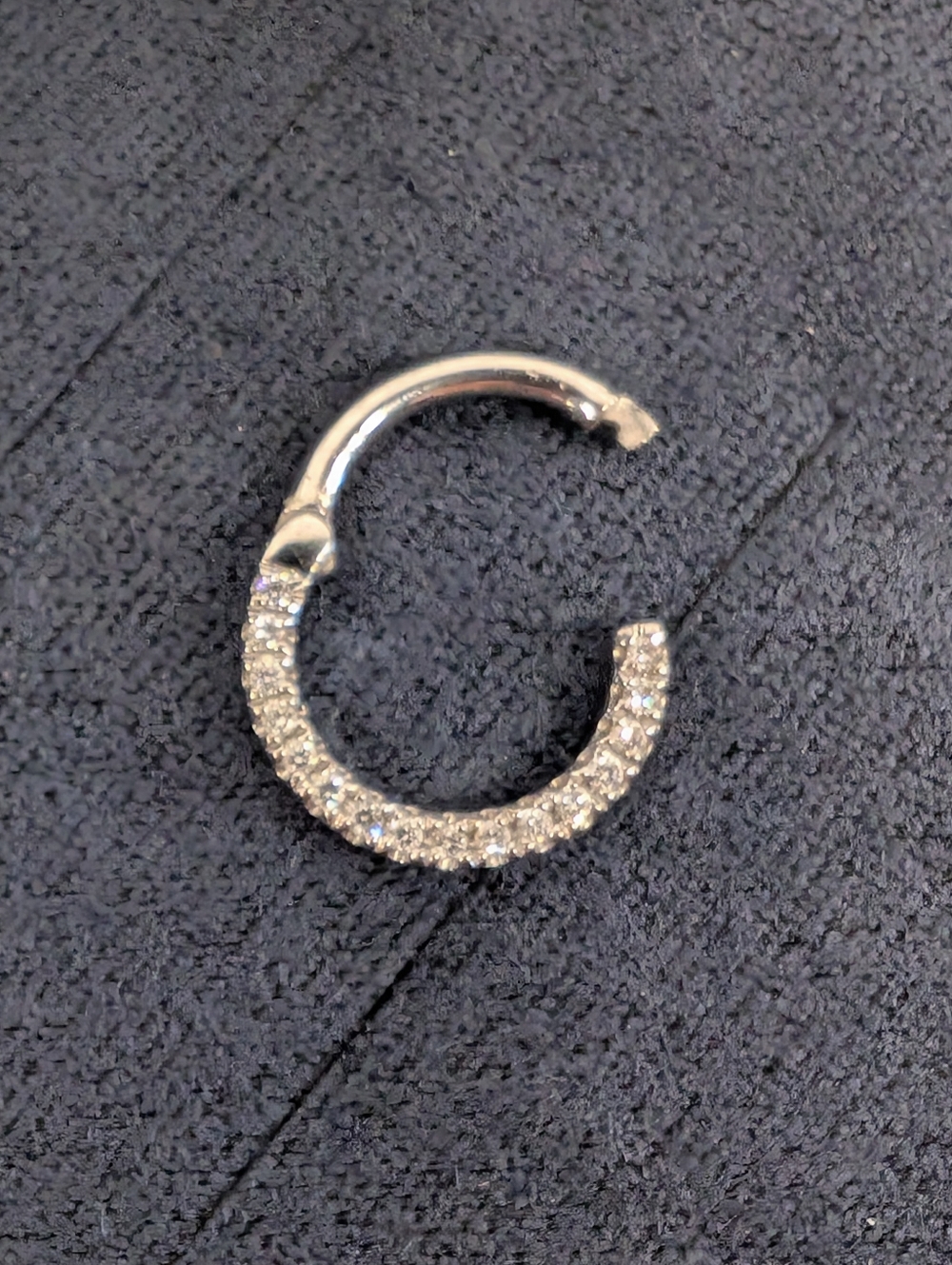 Maria Tash Diamond Horizontal Eternity Hoop White Gold 8mm - Picture 4 of 5